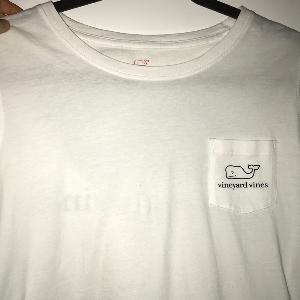 Women’s Vineyard Vines Pocket Tee